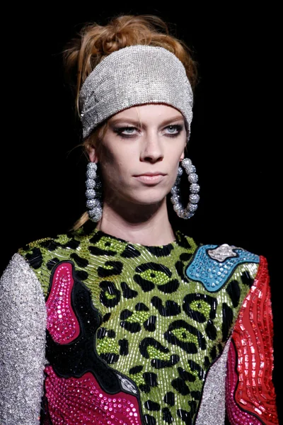 Look 81